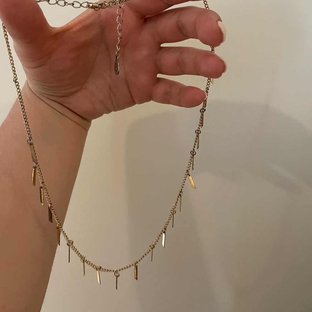 Shaker Dangle Necklace Gold